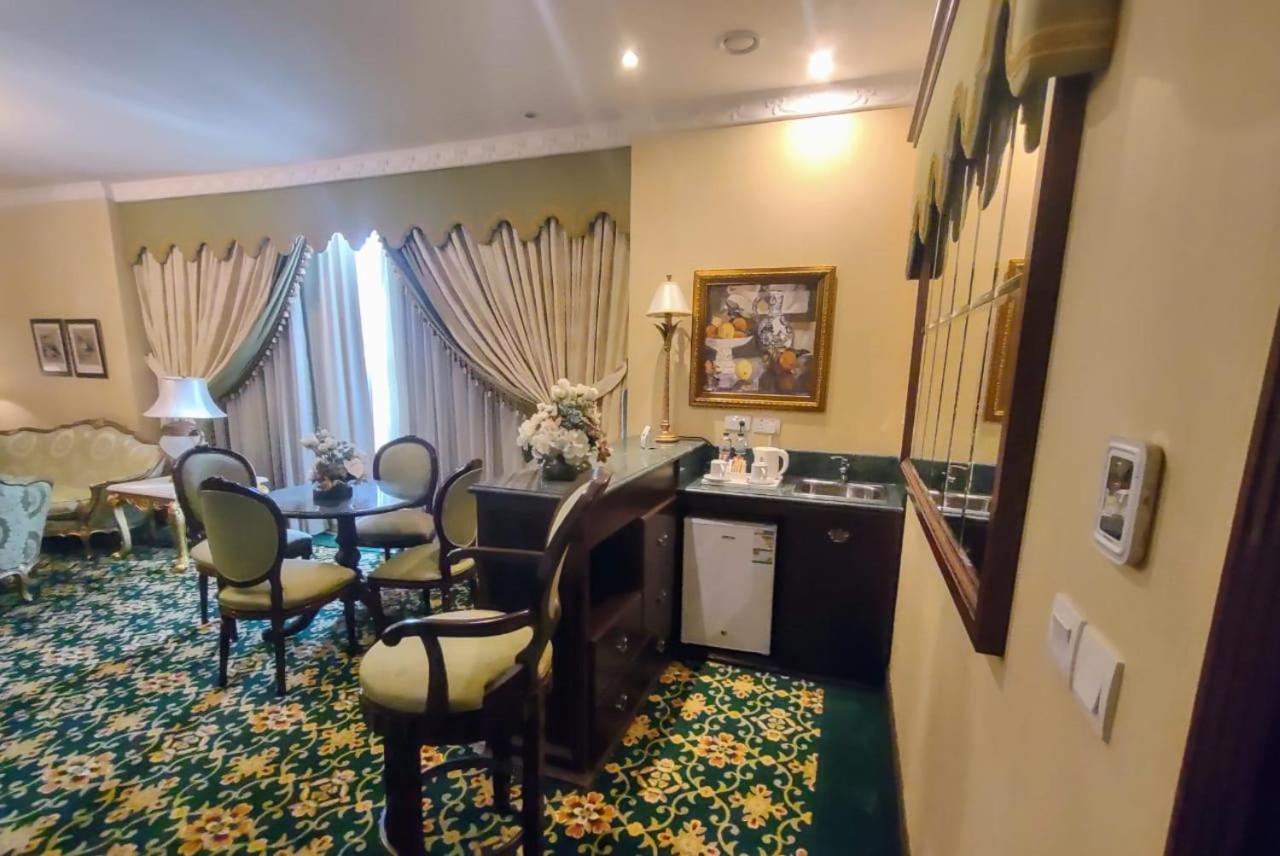 Habitat All Suites, Khobar Bagian luar foto
